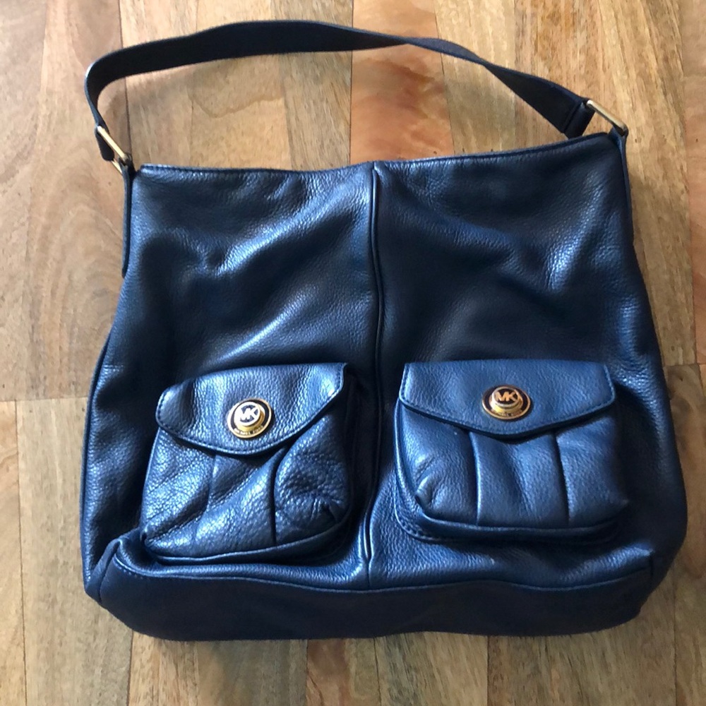 Used Navy Michael Kors bag